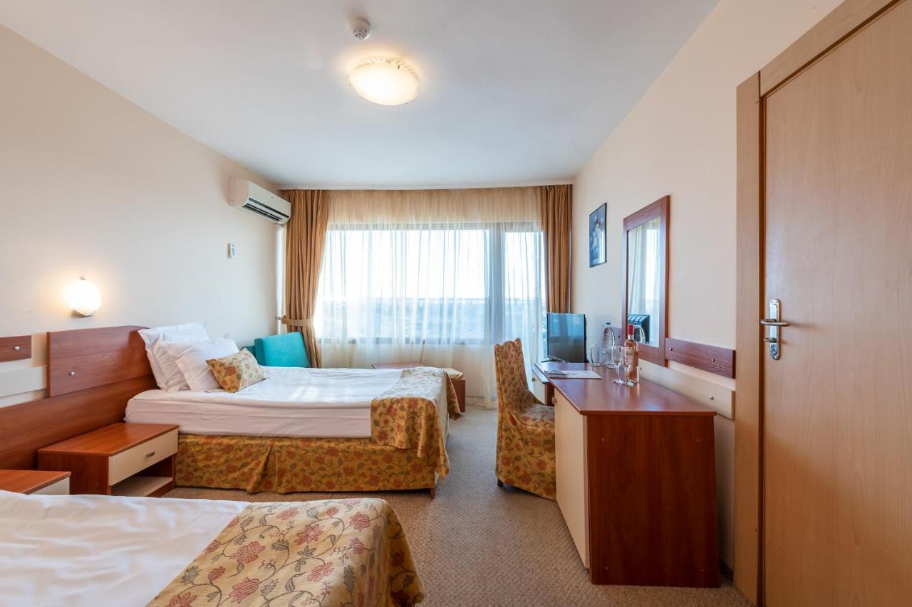 Bourgas Hotel 4*